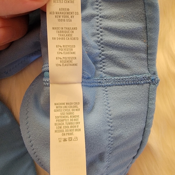 Offline Hugger Racerback Sports Bra - Picture 5 of 7